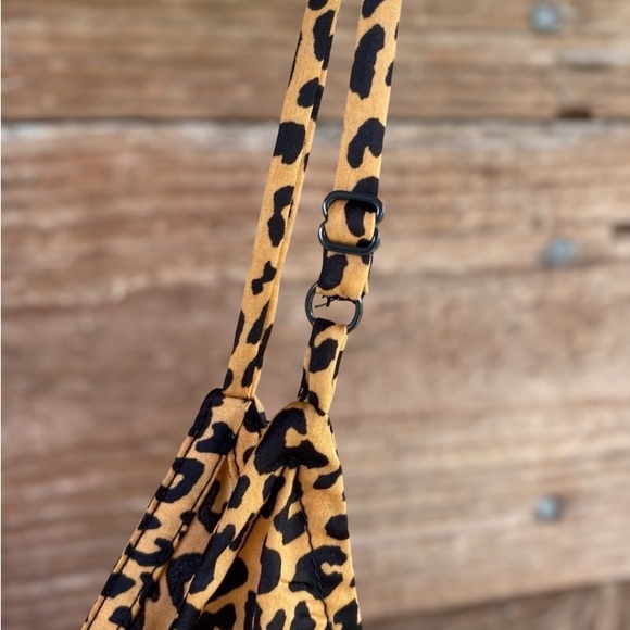 Wild Fable Brown & Black Leopard Print Button Front Camisole Crop Top Size Large - Picture 6 of 10